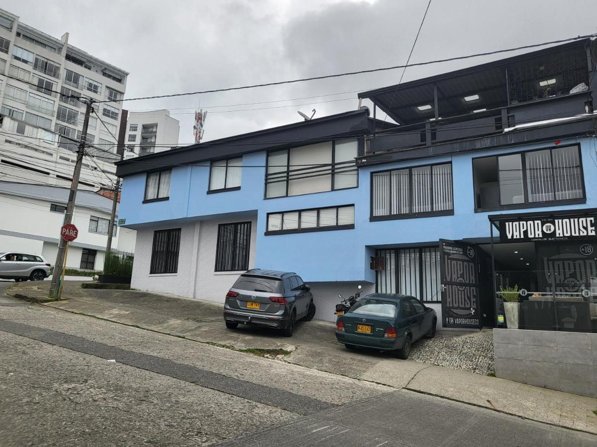 Casa Azul - Apartamentos Amoblados - 马尼萨莱斯 外观 照片